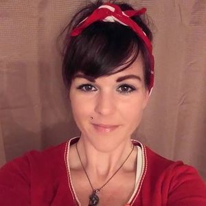 Meet your Posher, Charlene